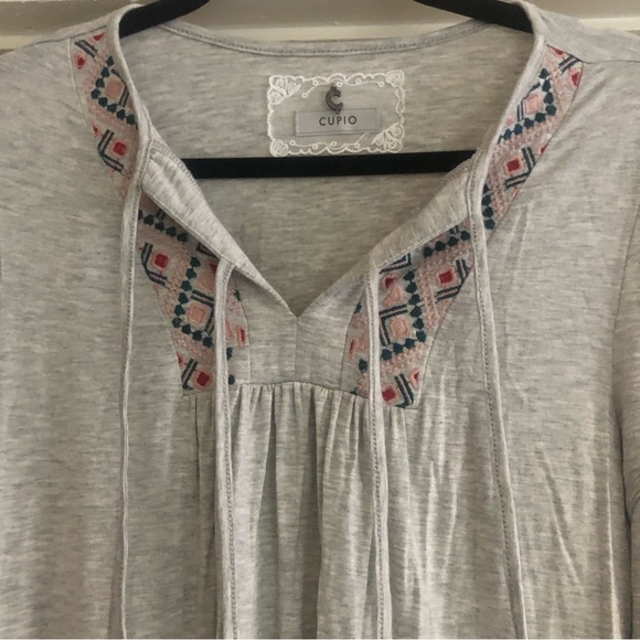 ❤️Cupio Embroidered Tunic Dress Top Long Sleeve Size S/M - Picture 2 of 6